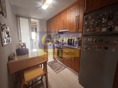 Cocina independiente totalmente equipada